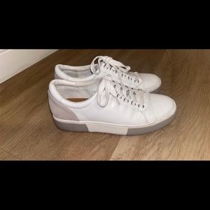 Waterproof leather sneaker